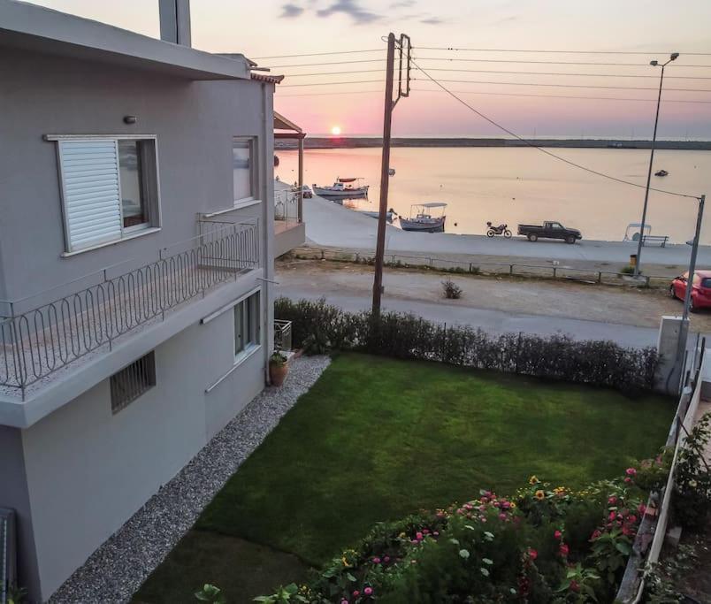 Phaos I Appartement Kyparissia Buitenkant foto